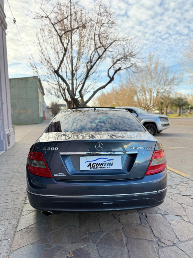 Mercedes-Benz C200 — foto 3